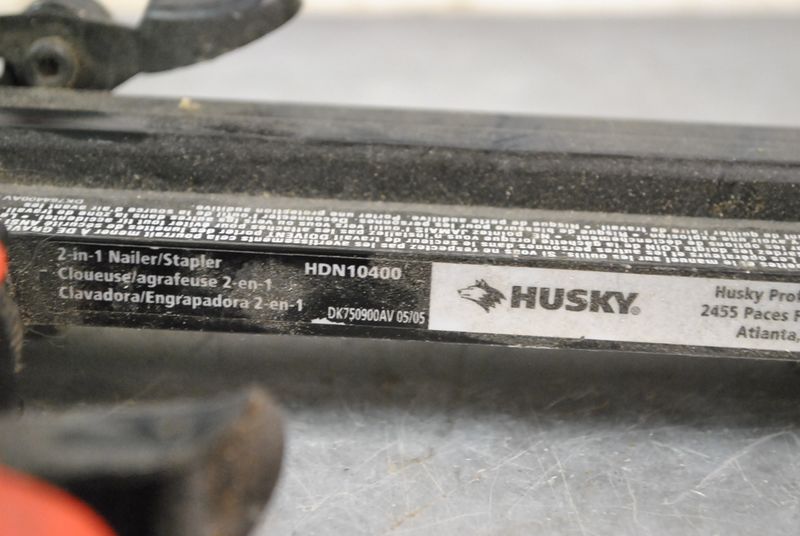 File:Husky HDN10400 2-in-1 Nailer Stapler Nameplate.JPG